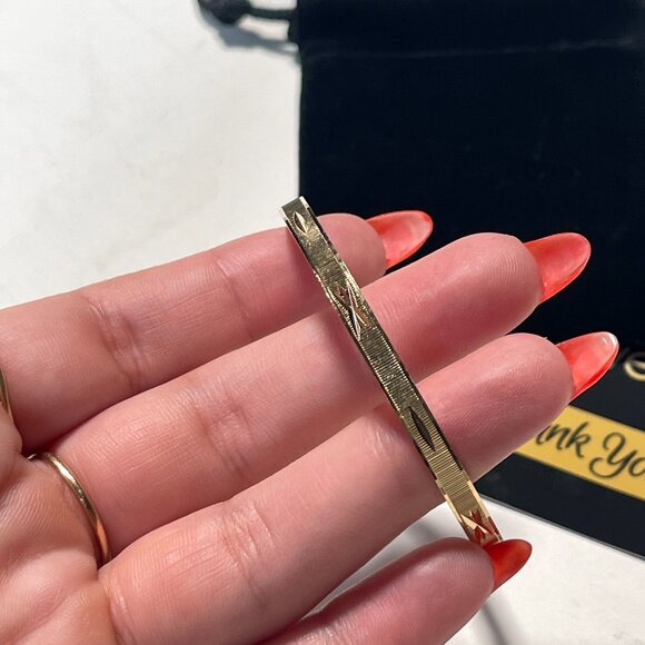 NEW Lifetime Jewelry Gold Plated Bangle Bracelet with Decorative Engravings - Picture 5 of 6